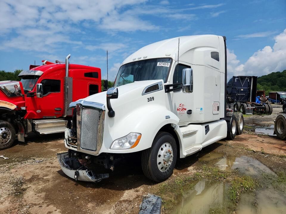 2021 KENWORTH T680