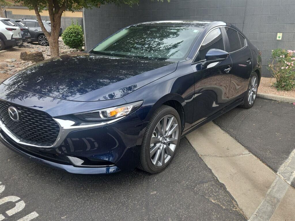2024 MAZDA Mazda3