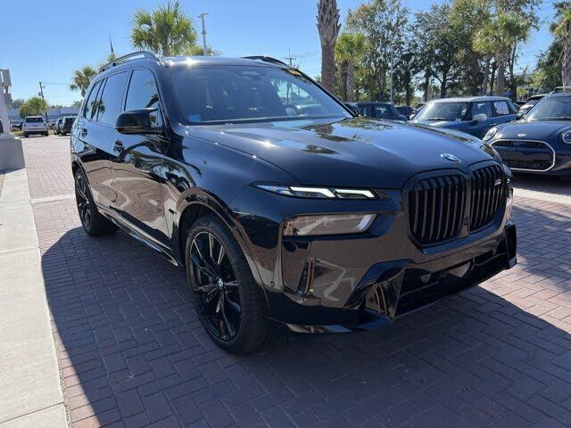2024 BMW X7