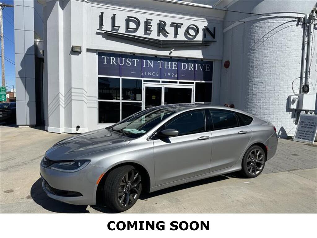 2015 CHRYSLER 200