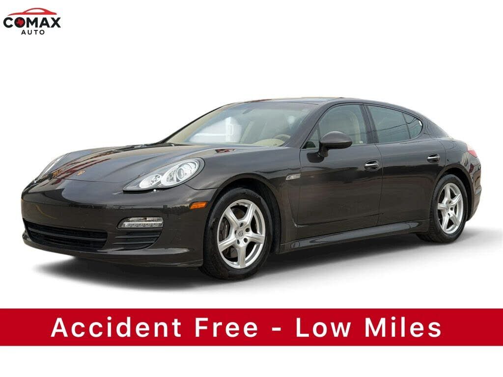 2012 PORSCHE Panamera