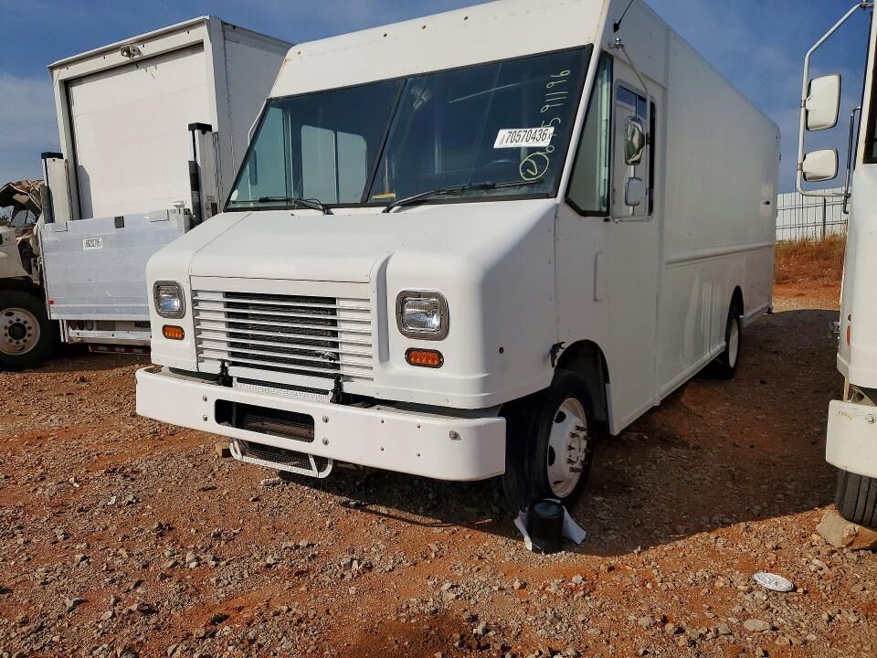 2015 FORD Commercial Chassis