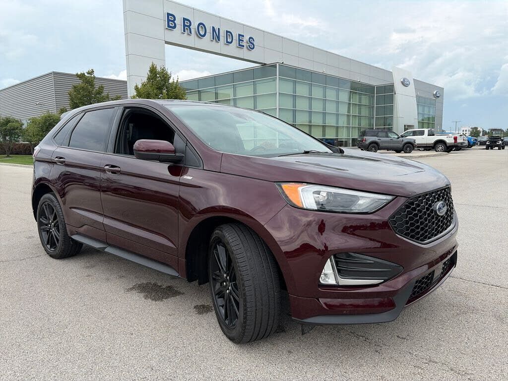 2024 FORD Edge