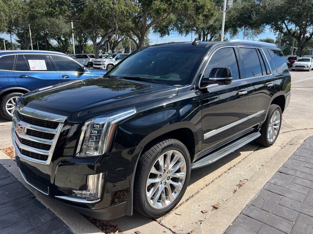 2020 CADILLAC Escalade