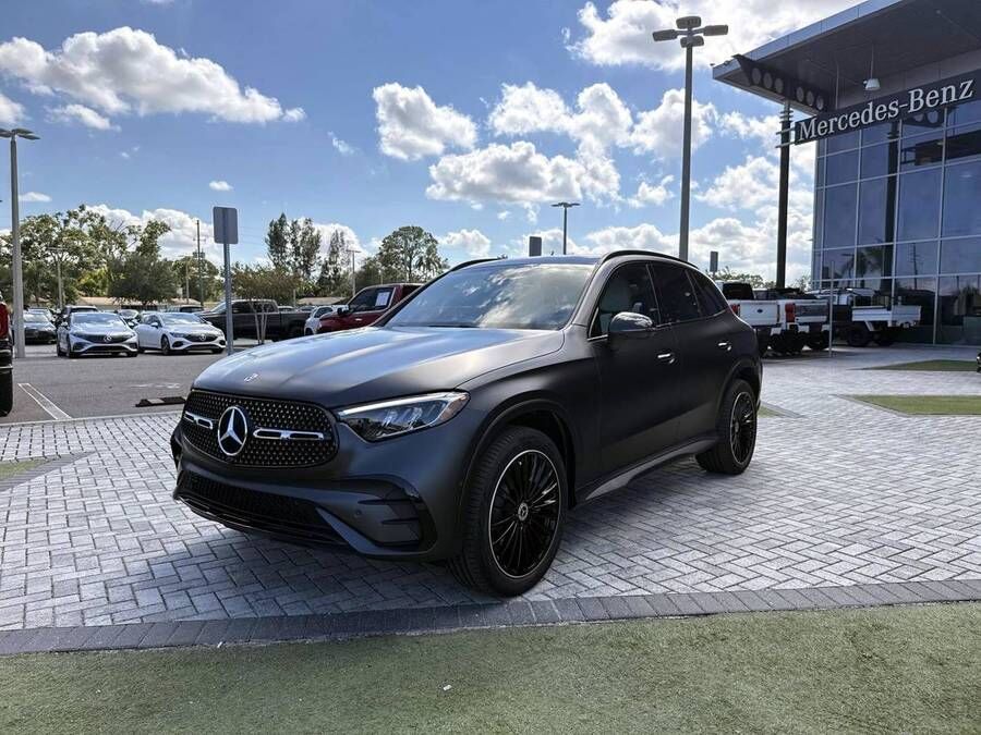 2027 Mercedes-Benz GLC-Class
