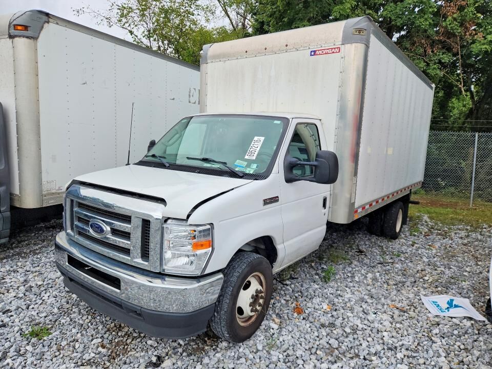 2023 FORD E-350