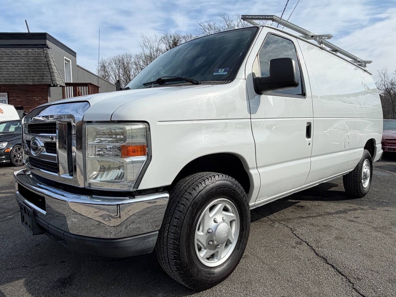 2011 FORD E-250