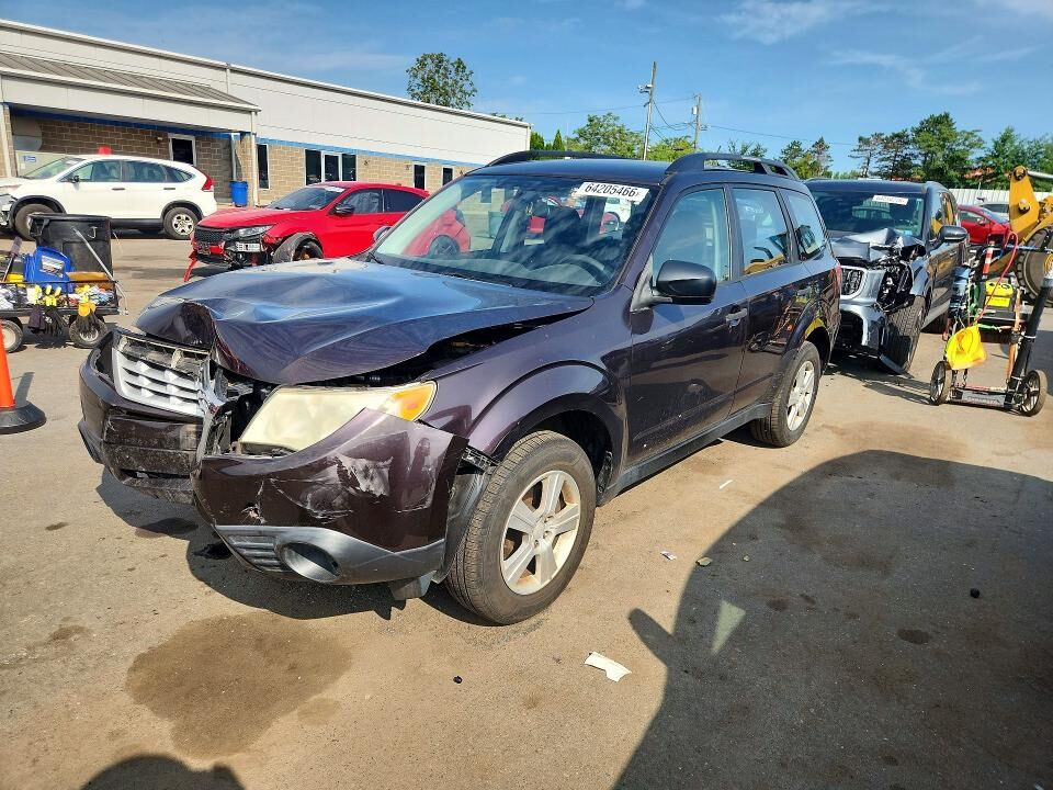 2013 SUBARU Forester