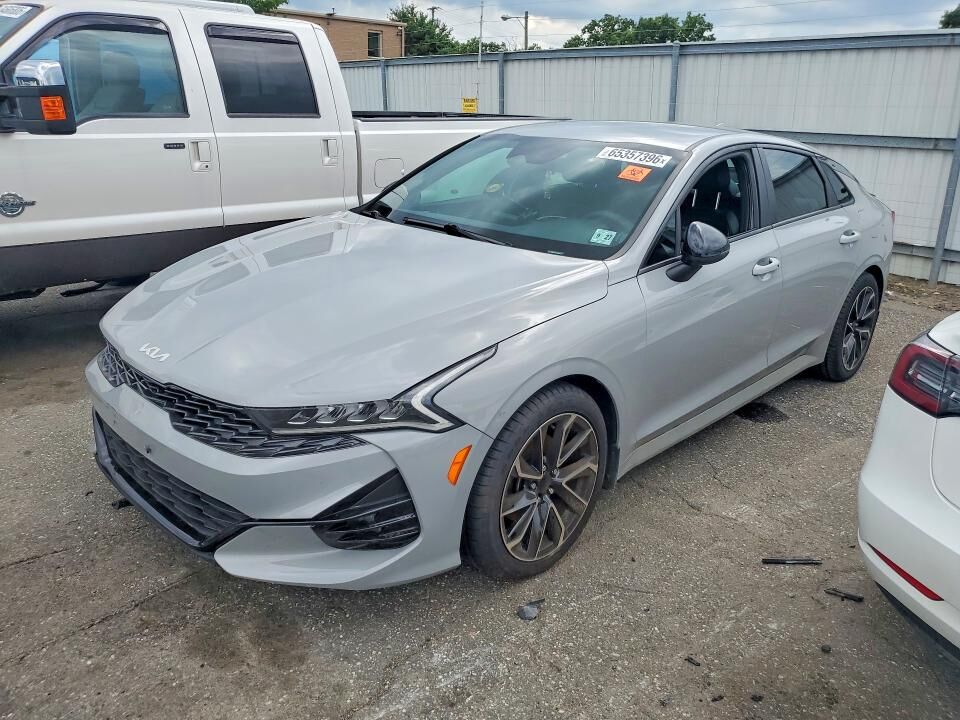 2022 KIA K5
