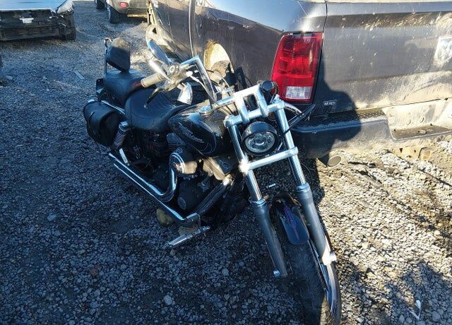 2008 HARLEY DAVIDSON FXDB / Dyna Street Bob
