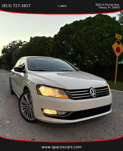 2015 VOLKSWAGEN Passat
