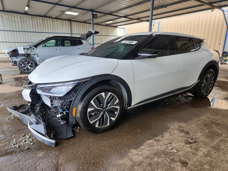 2024 KIA EV6