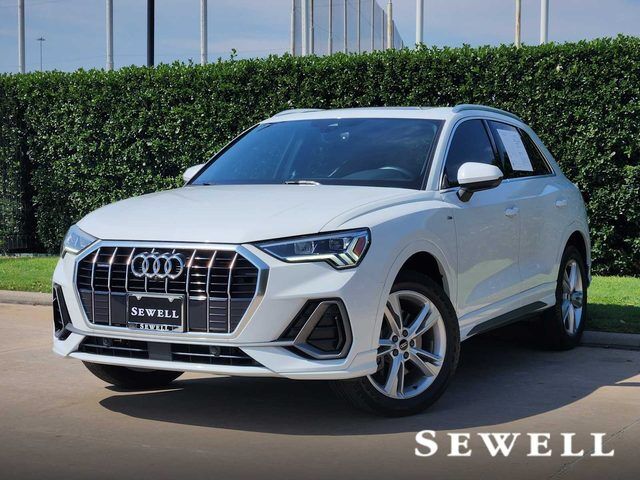 2022 AUDI Q3