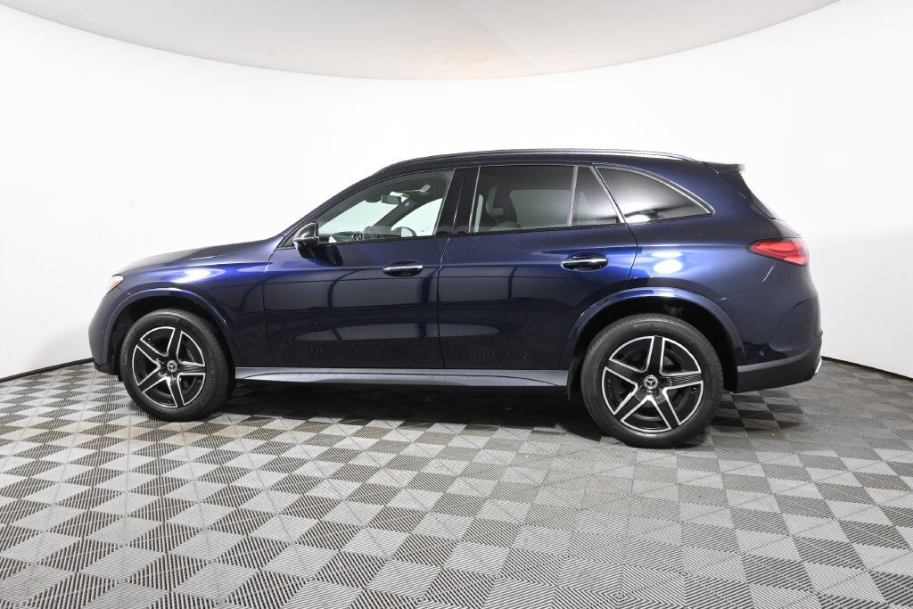2023 Mercedes-Benz GLC-Class