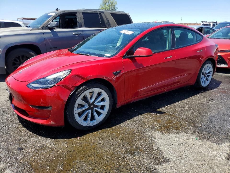 2022 TESLA Model 3