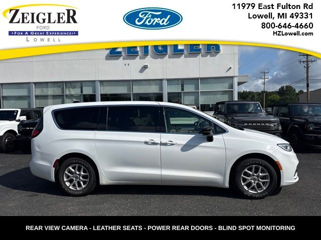 2024 CHRYSLER Pacifica