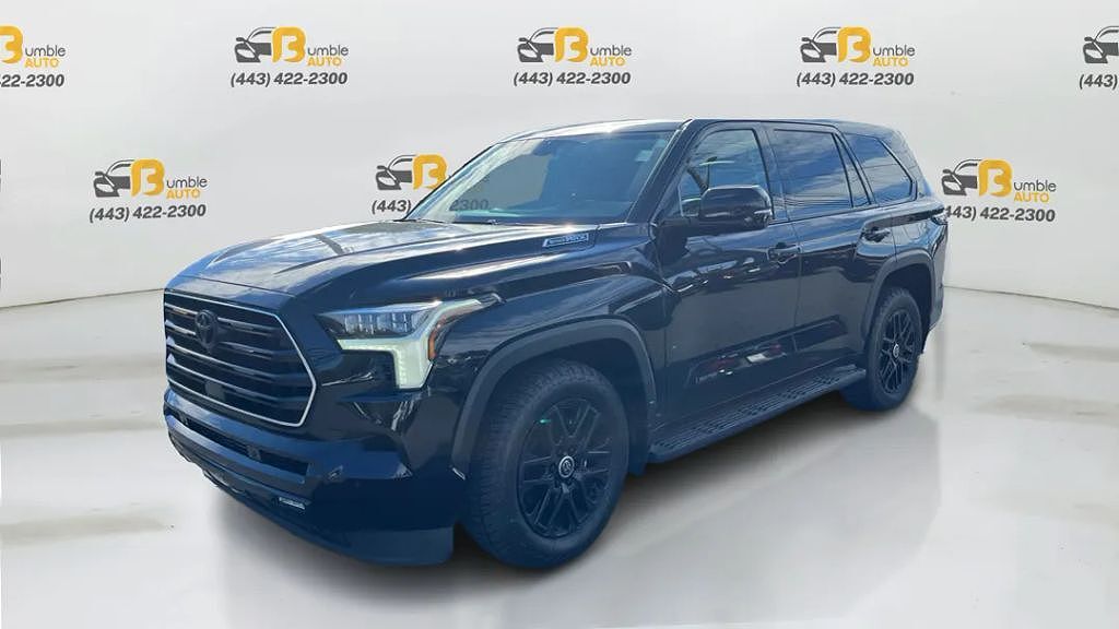 2024 TOYOTA Sequoia