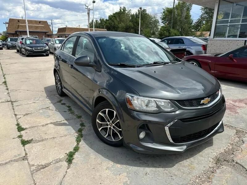 2017 CHEVROLET Sonic
