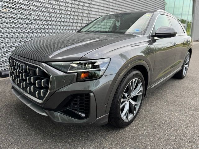 2026 AUDI Q8
