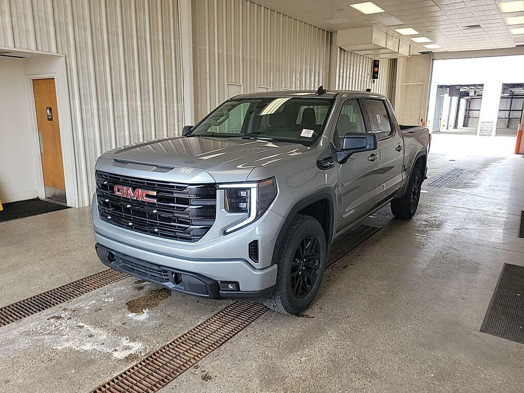 2025 GMC Sierra