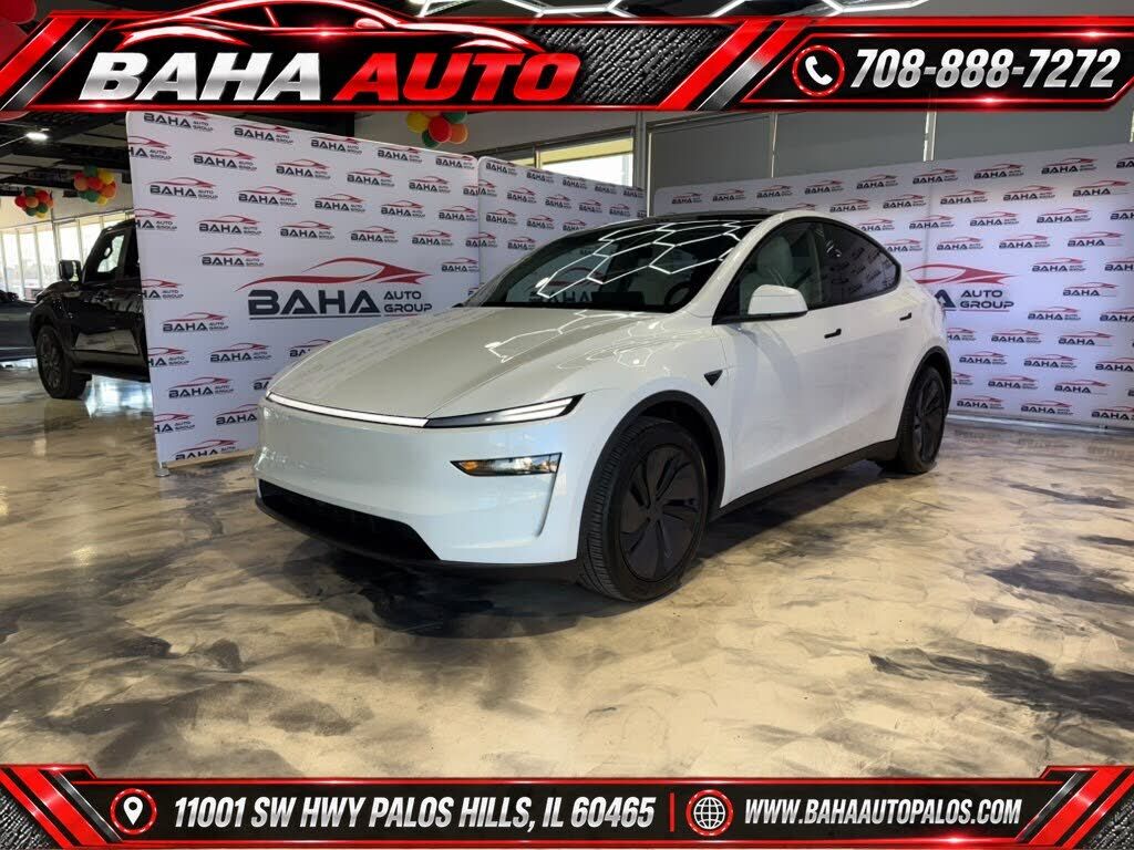 2026 TESLA Model Y