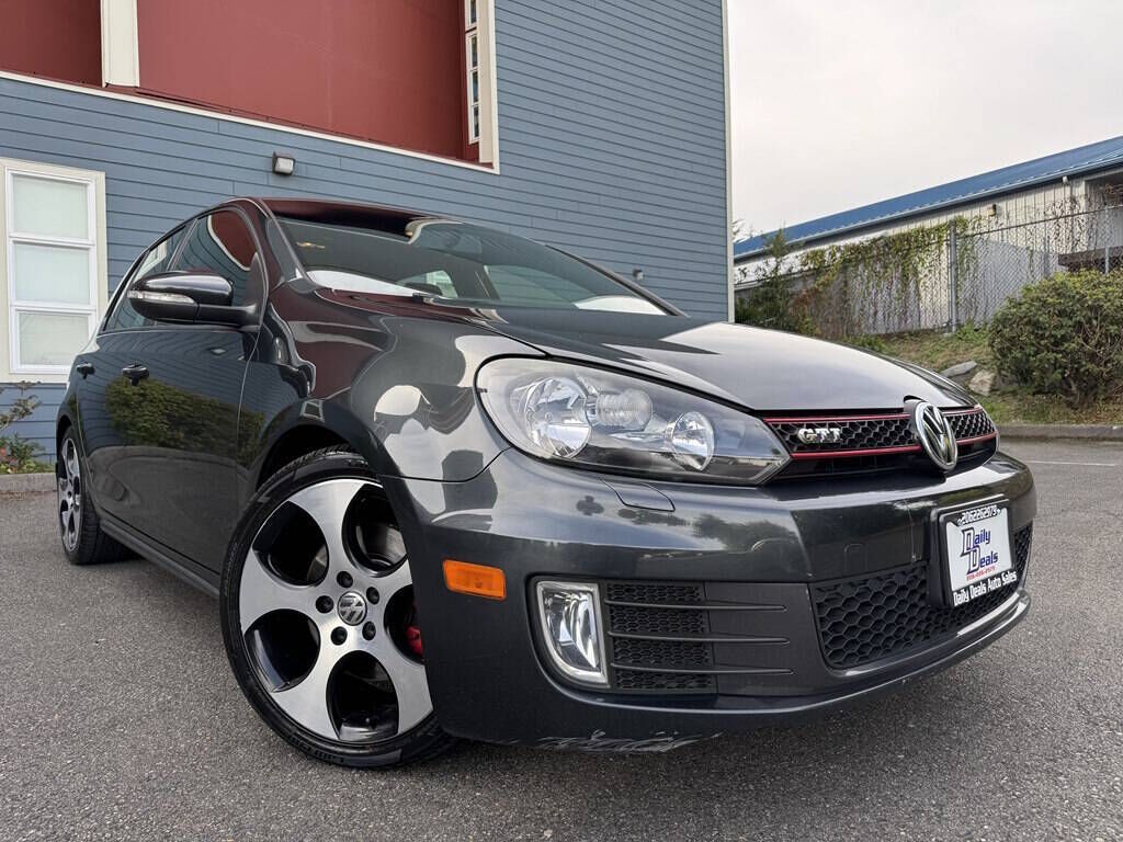 2011 VOLKSWAGEN GTI