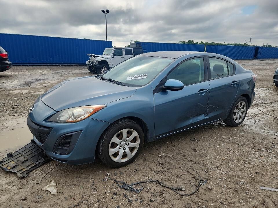 2011 MAZDA Mazda3