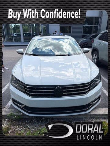 2017 VOLKSWAGEN Passat