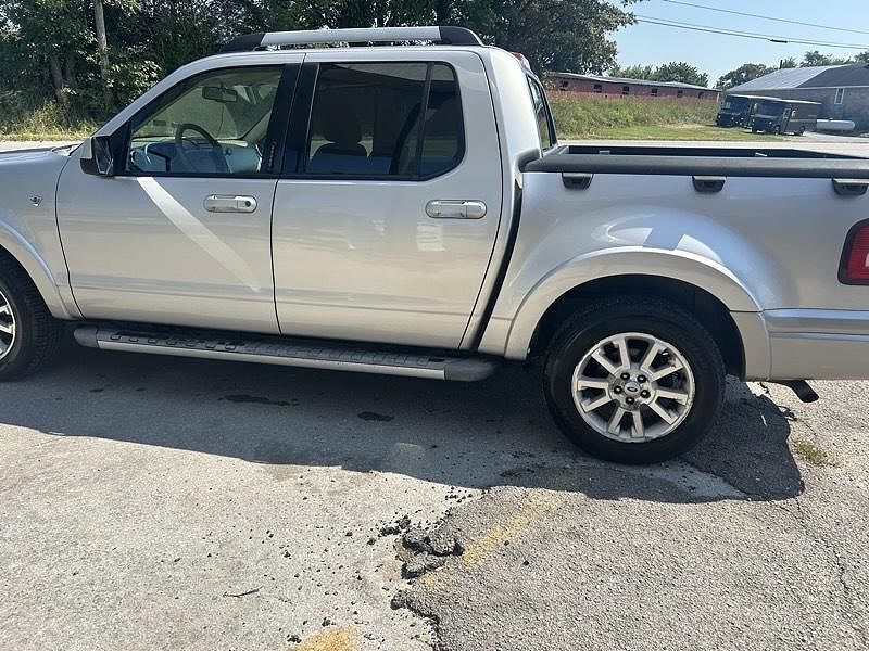 2008 FORD Explorer