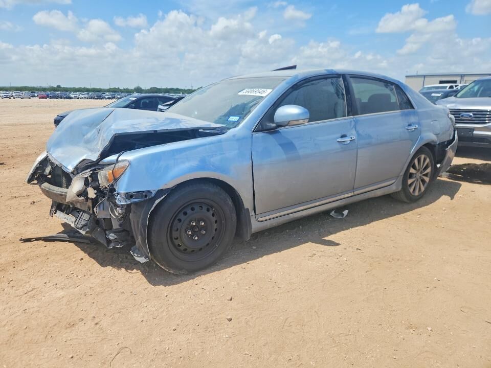 2012 TOYOTA Avalon