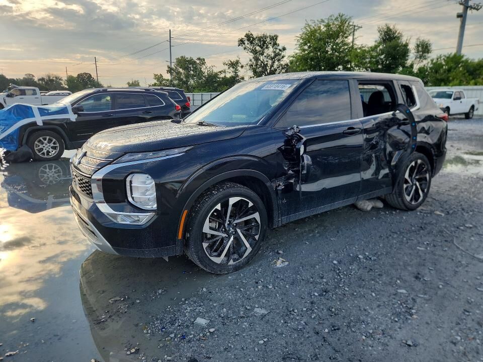 2024 MITSUBISHI Outlander