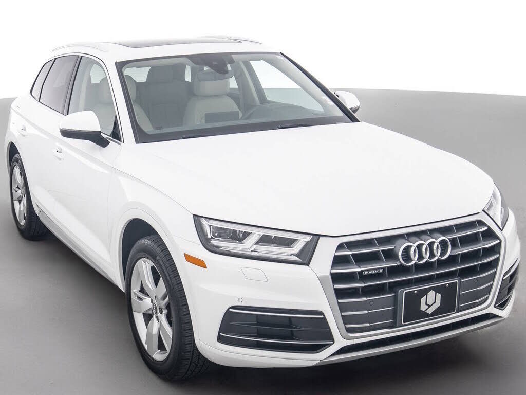 2018 AUDI Q5