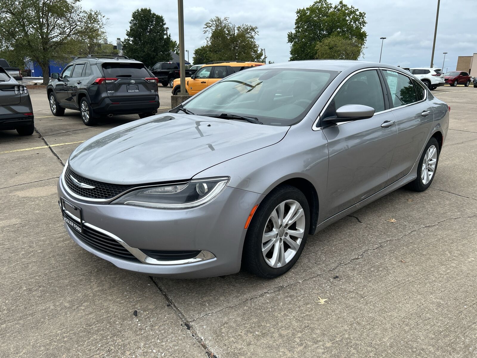 2016 CHRYSLER 200