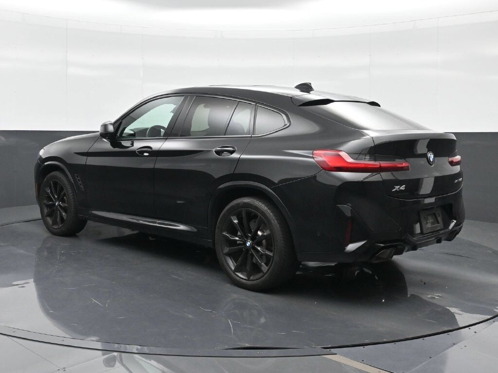 2025 BMW X4