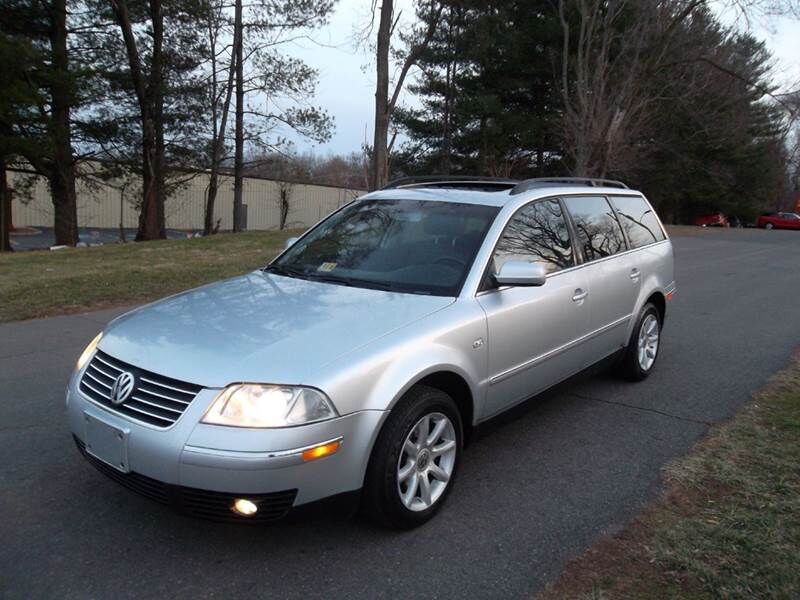 2004 VOLKSWAGEN Passat