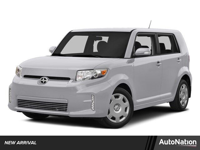 2013 TOYOTA SCION