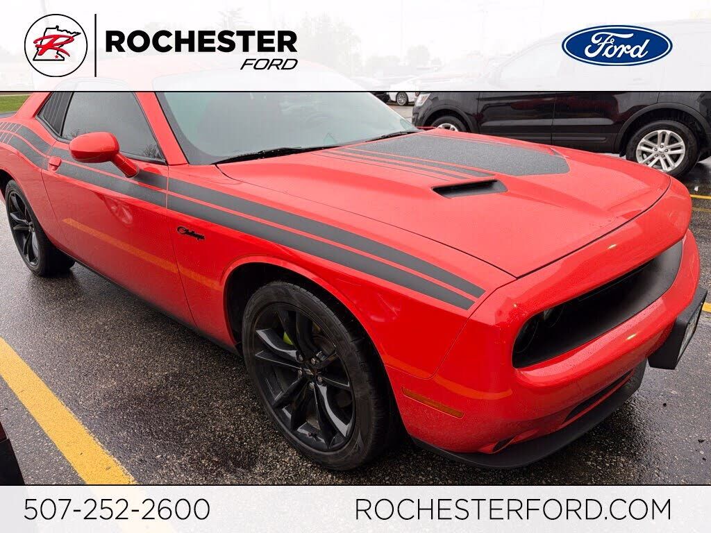 2017 DODGE Challenger
