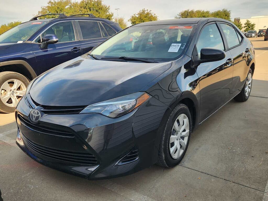 2017 TOYOTA Corolla
