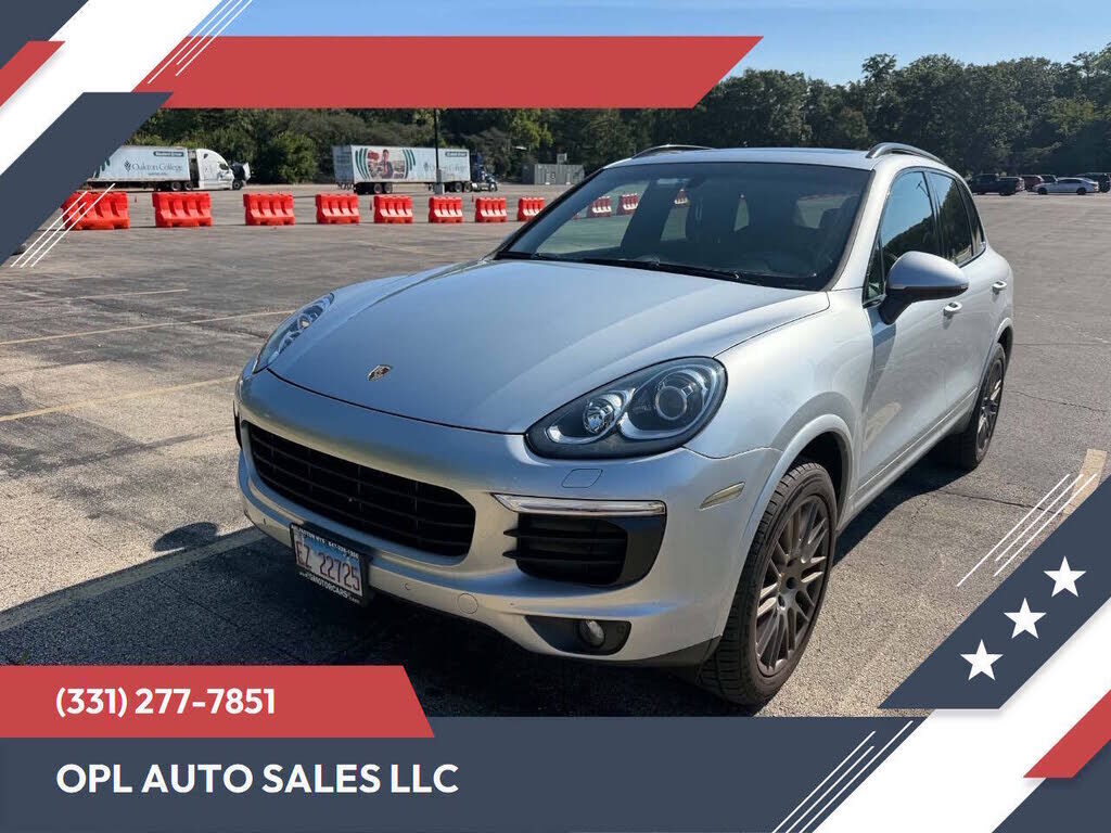 2017 PORSCHE Cayenne