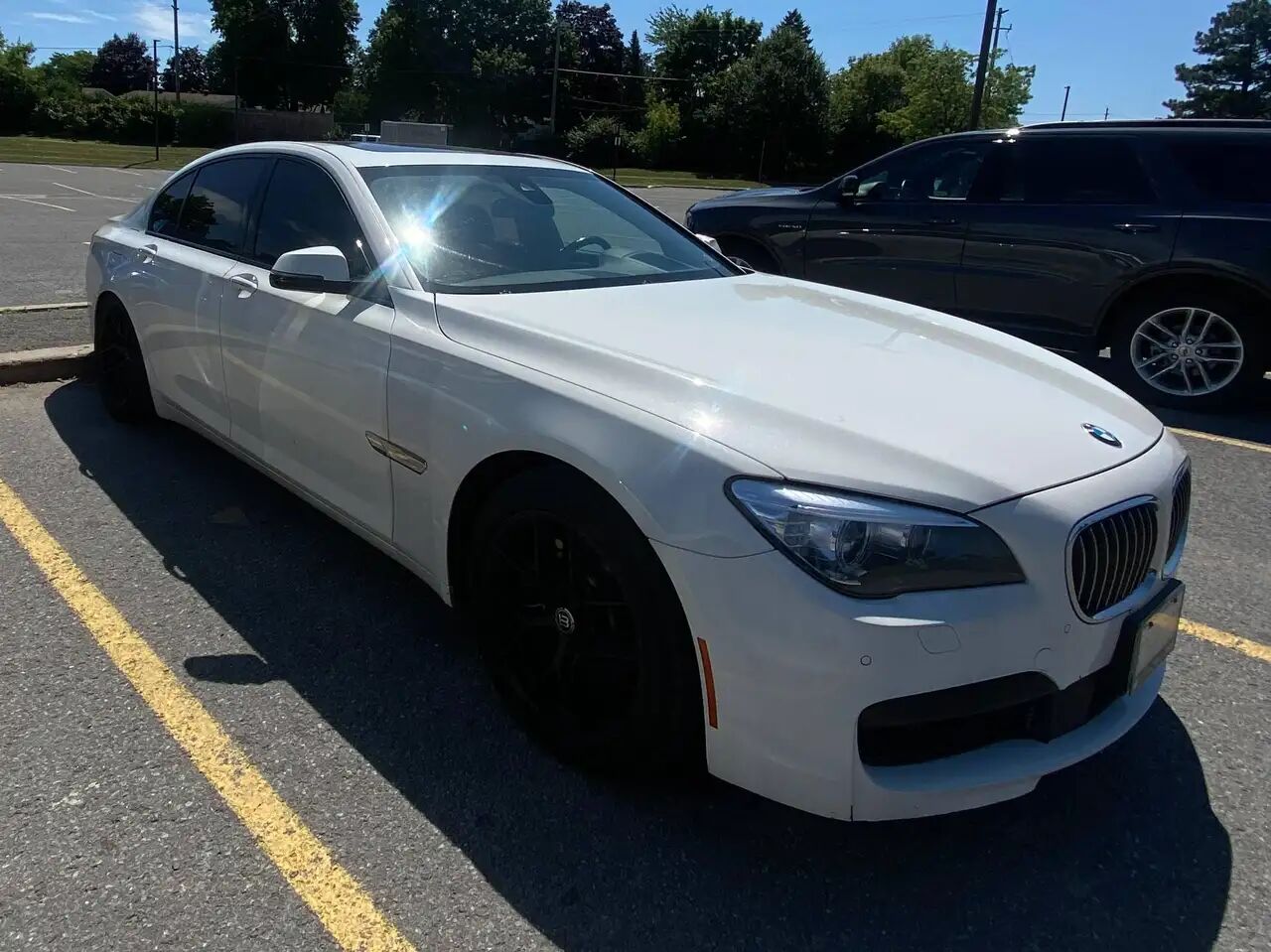 2014 BMW 750i / ALPINA B7