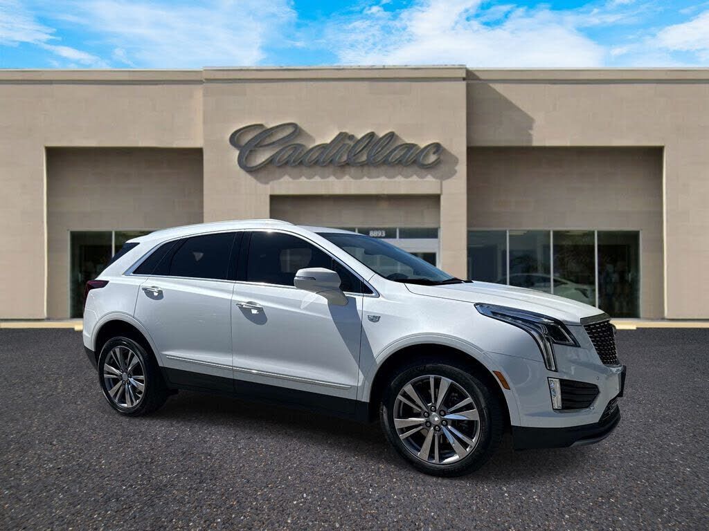 2022 CADILLAC XT5