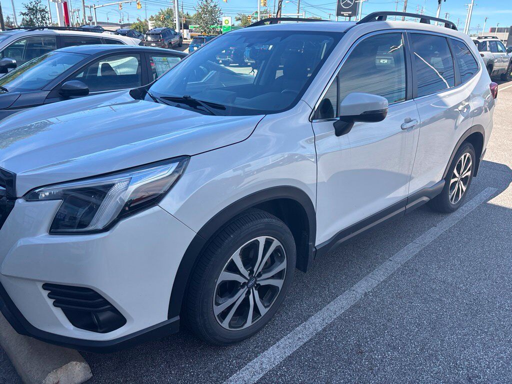 2023 SUBARU Forester