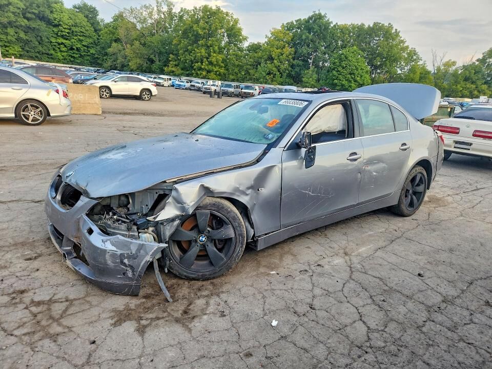 2004 BMW 5 Series