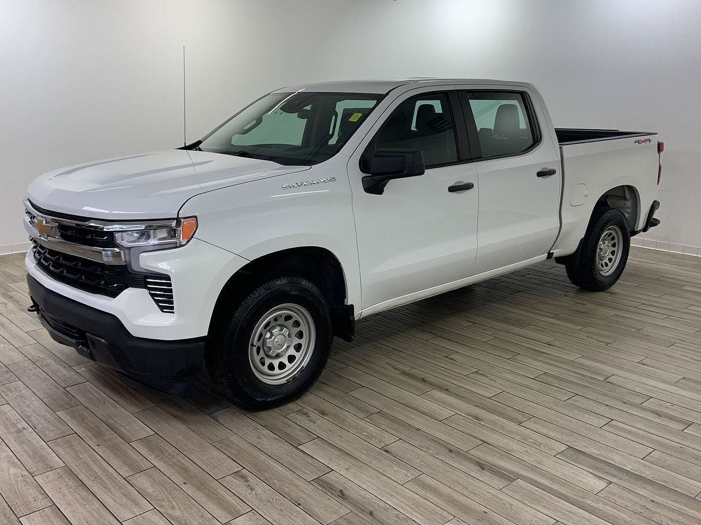 2023 CHEVROLET Silverado