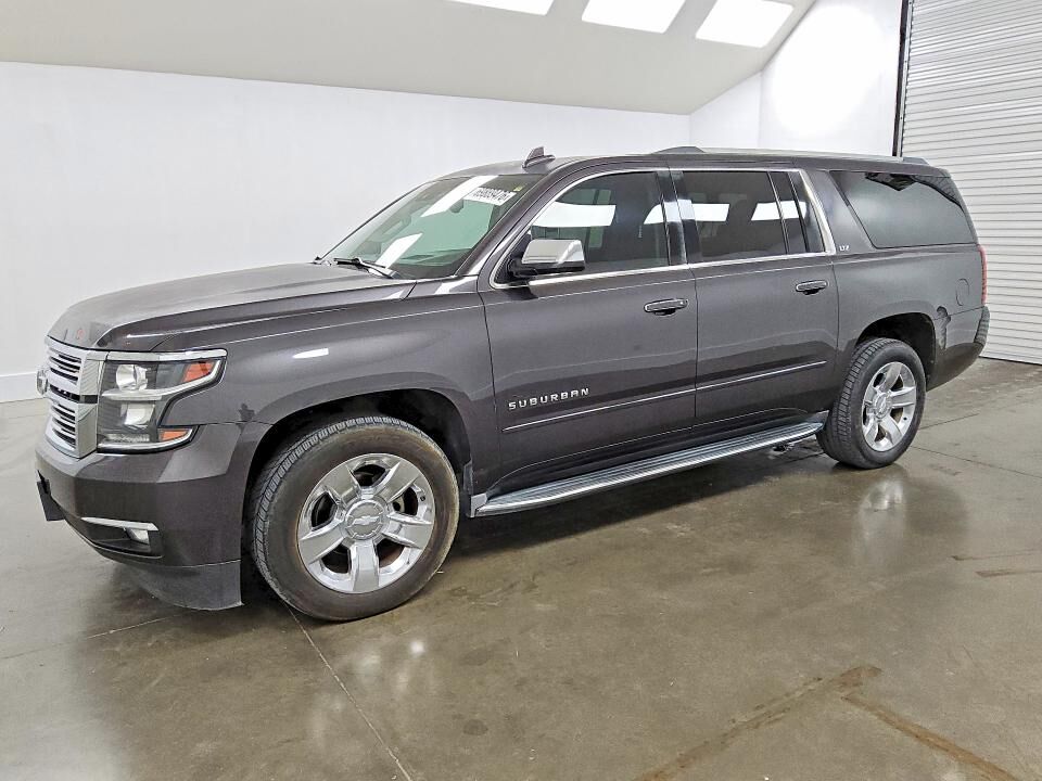 2016 CHEVROLET Suburban