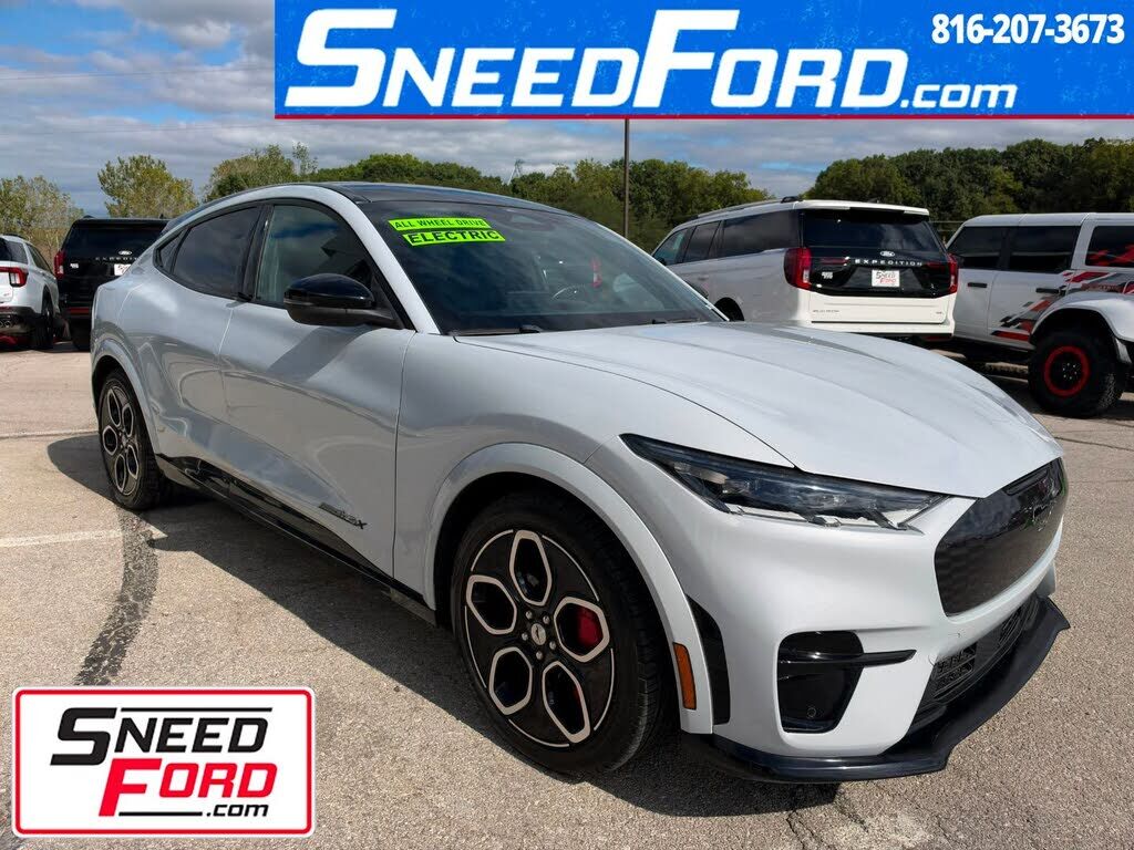 2022 FORD Mach-E