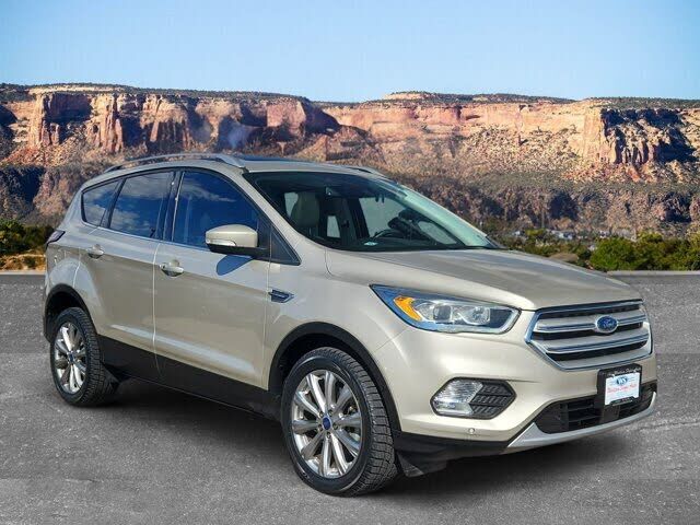 2018 FORD Escape