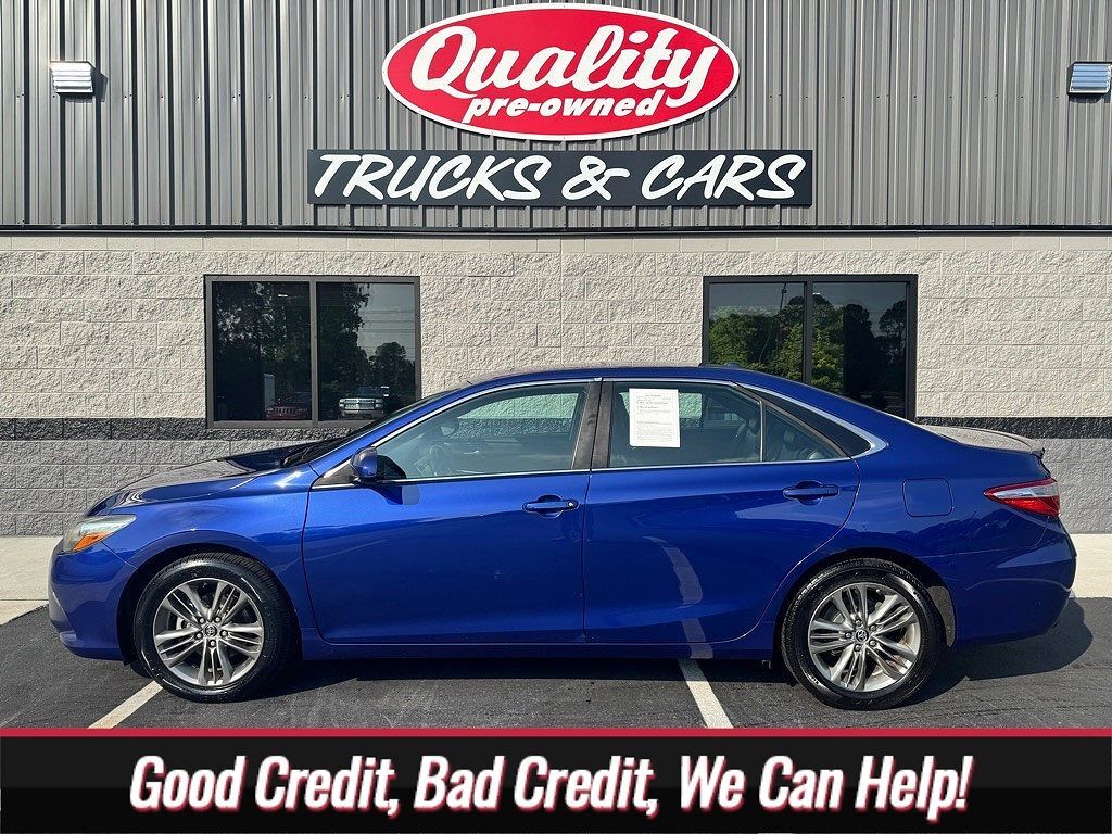 2016 TOYOTA Camry