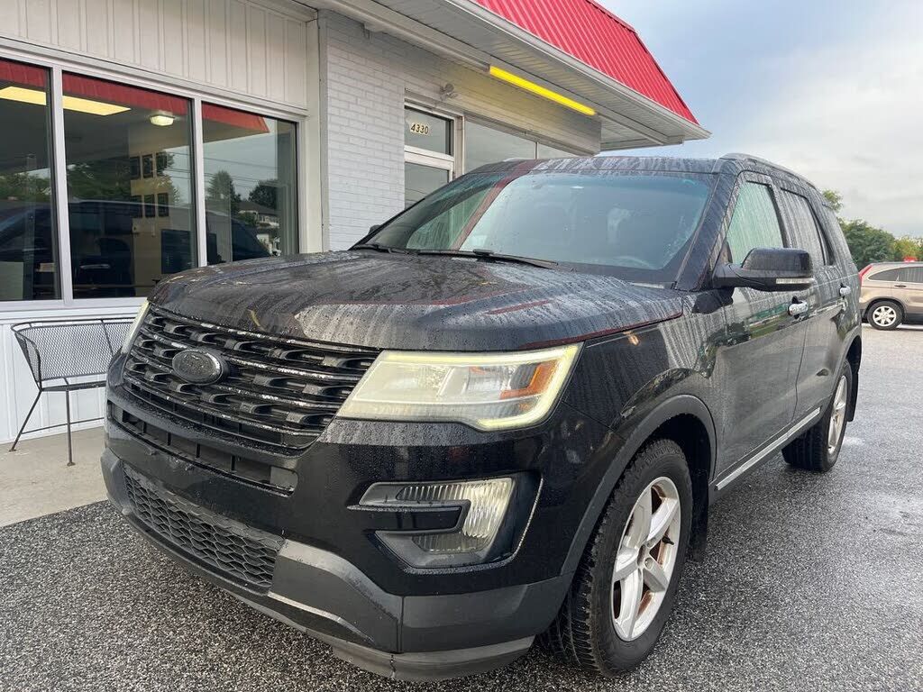 2016 FORD Explorer