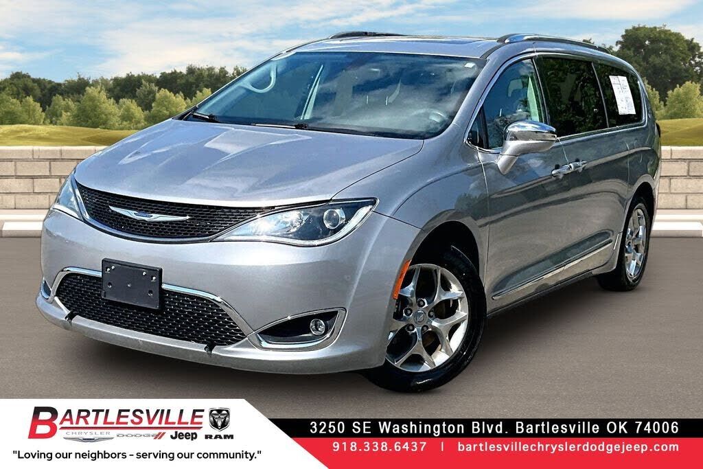 2019 CHRYSLER Pacifica